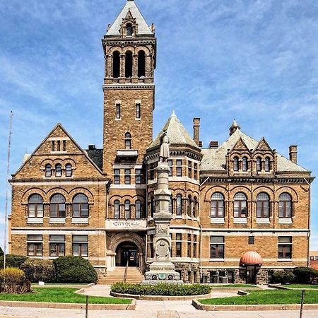 City Hall Grand Hotel Williamsport Rum bild